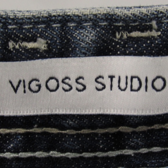 Vigoss Studio The Ritz Distressed Jean Shorts 3/4 27 - Picture 4 of 15